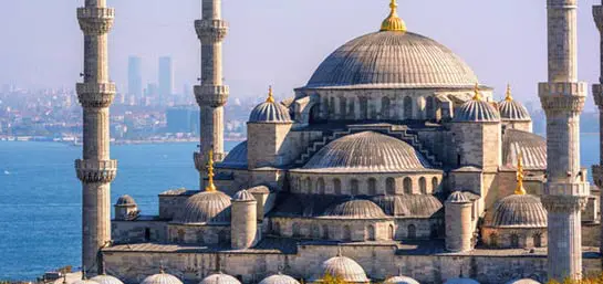 Estambul es la ciudad más grande de Turquía, así como una de las más grandes de Europa